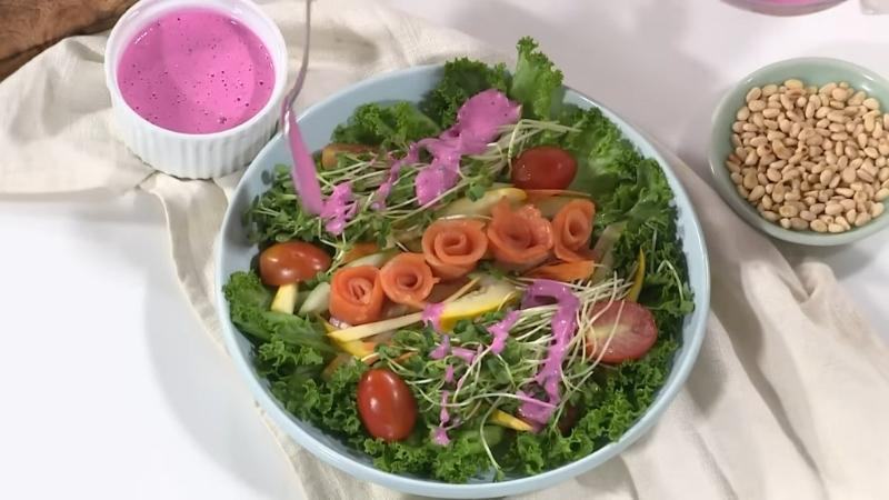 Cách Làm Salad Cá Hồi Sốt Thanh Long Thanh Mát, Ngon Mới Lạ